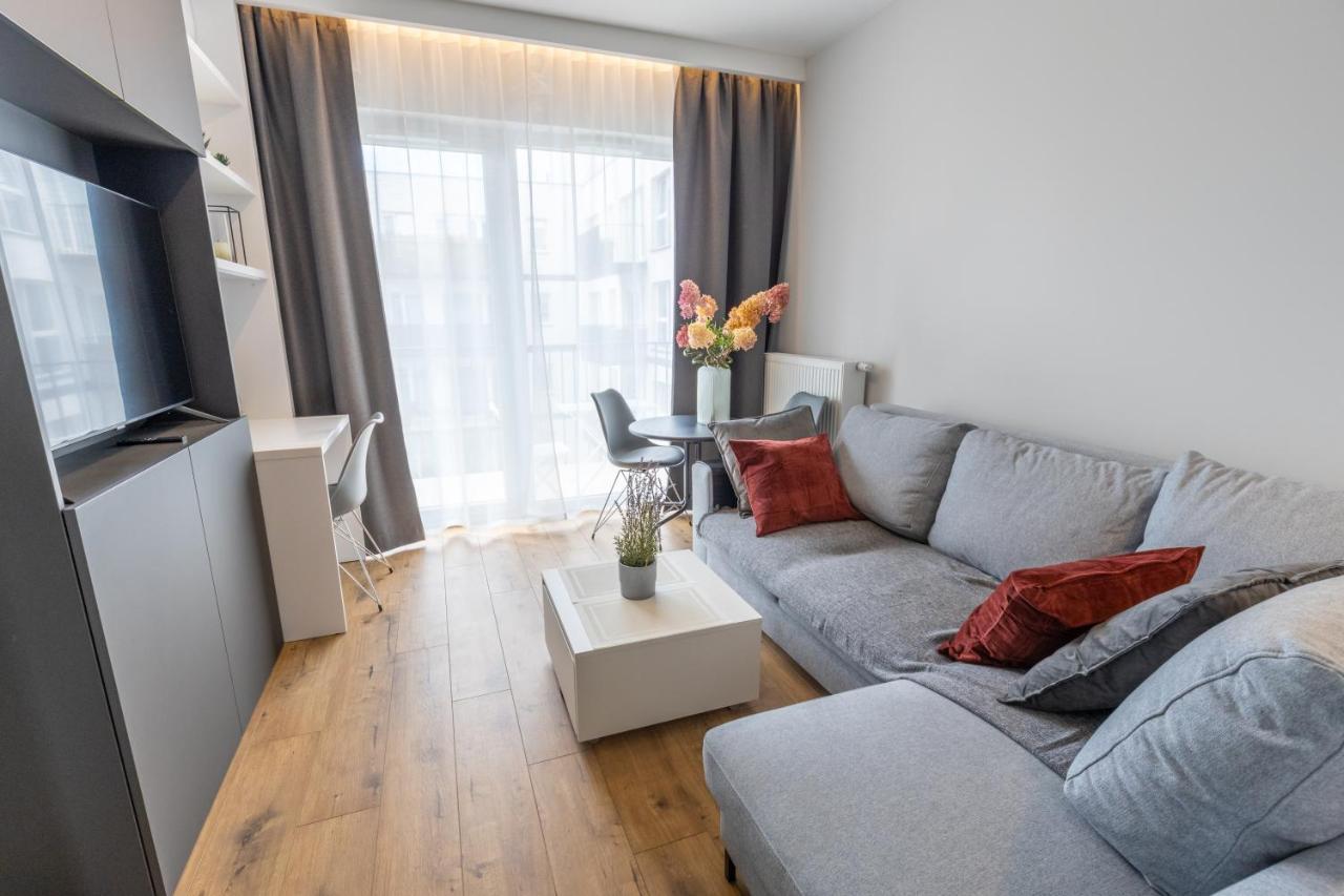 Home Apartament Metro Mlociny 97 Warsaw Ngoại thất bức ảnh